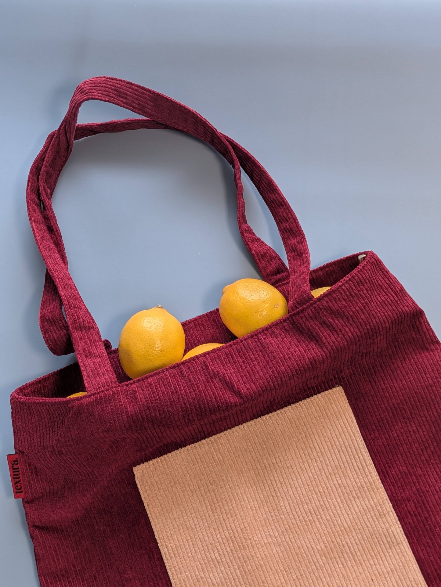 Vinoria – Burgundy and Beige Corduroy Tote