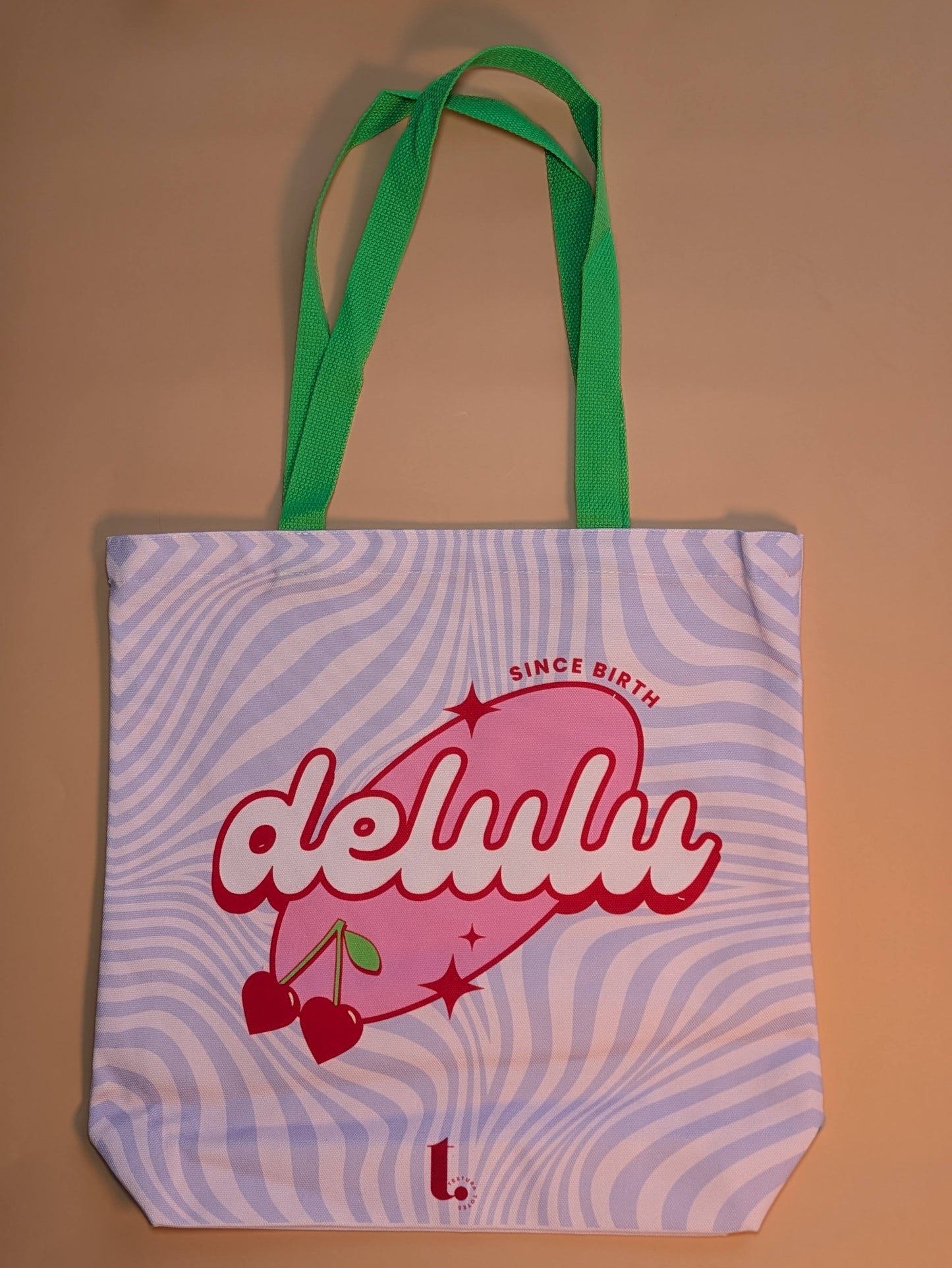 "Delulu" Retro Tote – Fun & Unapologetic